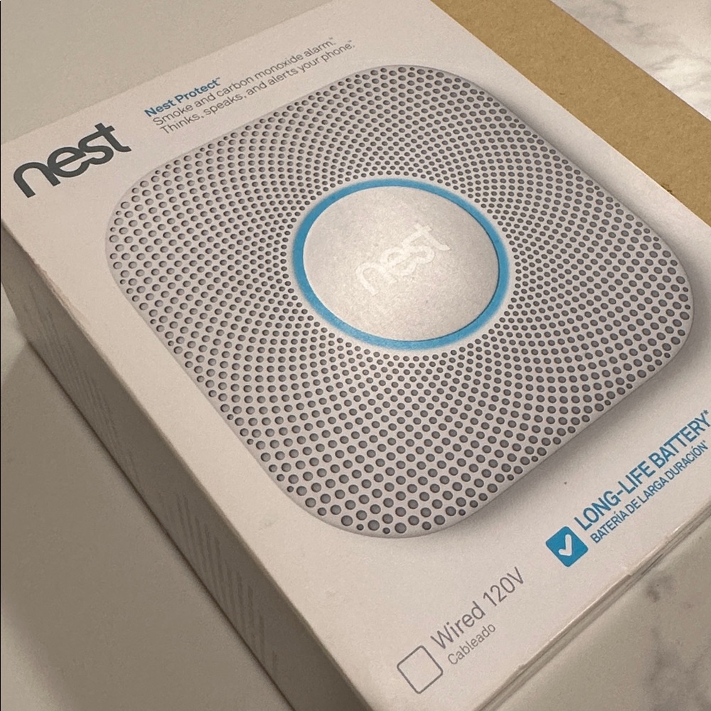 NWT~NEST PROTECT SMOKE CARBON MONOXIDE ALARM ~WHITE BLUE ACCENT LIGHT~